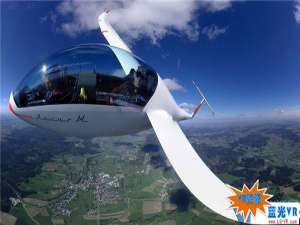三万里高空体验VR视频下载 114MB 环球旅行类