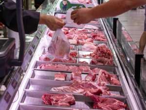 猪肉价格又跌了！上周，猪肉批发价为每公斤44.14元，较上月下降2%
