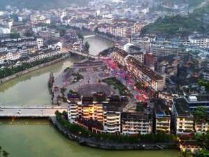 贵州这个不搞“大开发”的“小村庄”，信奉“逆城市化”
