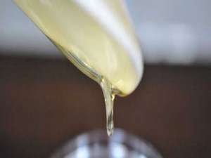 蜂蜜和牛奶做面膜有什么效果-柠檬蜂蜜面膜有什么作用？