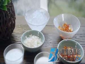 雪燕桃胶皂角米怎么做？