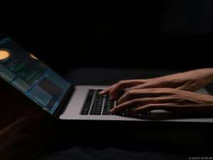 从Apache OFBiz 17.12.01的反序列化漏洞到Docker逃逸的渗透之红队思路