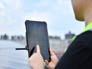 三防平板支持DMR对讲有什么用？实现高效集群调度