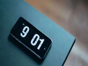 电脑时钟桌面？就用这样款Fliqlo（桌面屏保）+ Digital Clock Win10 Win11电脑时钟桌面时钟 - 翻页全屏时间，时间显示大屏