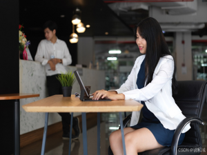 融合开源AI大模型与MarTech：AI智能名片与S2B2C商城小程序源码赋能数字化营销新生态