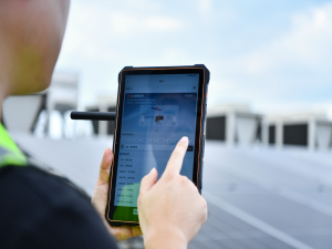 北斗短报文兜底、5G-A增强：AORO P1100三防平板构建应急通信网络