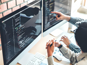 玩转虚拟现实（VR）开发：场景建模、交互设计的技术操作与创意实践_vr 开发