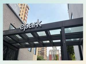 Manus 裁员“跑路”，Kimi K2 开源登场，马斯克 Grok 4 高调发布！| AI Weekly 7.7-7.13_最新开源的智能体