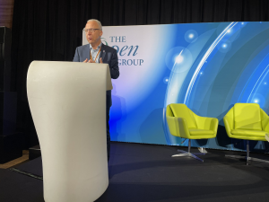 以架构为引擎：史基浦机场如何用标准驾驭新兴技术