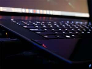 金融衍生品：资本市场的双刃剑效应深度解析_金融衍生品是一把双刃剑