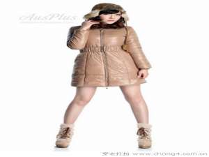极简主义服装不引人注目，但有独特的魅力