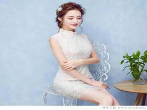 一件旗袍滋养一下自己怎么样？