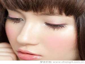 刷睫毛去除蟑螂腿四招