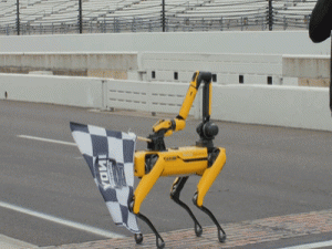 全力推进加速到来的机器人时代 2022