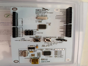 【GD32F310开发板试用】OLED屏+DHT11传感器的温湿度计